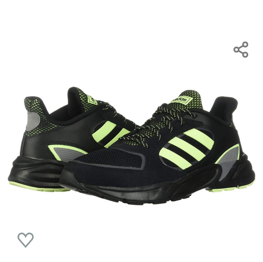 NWOT Mens Adidas 90S Valasion Sneaker - 12